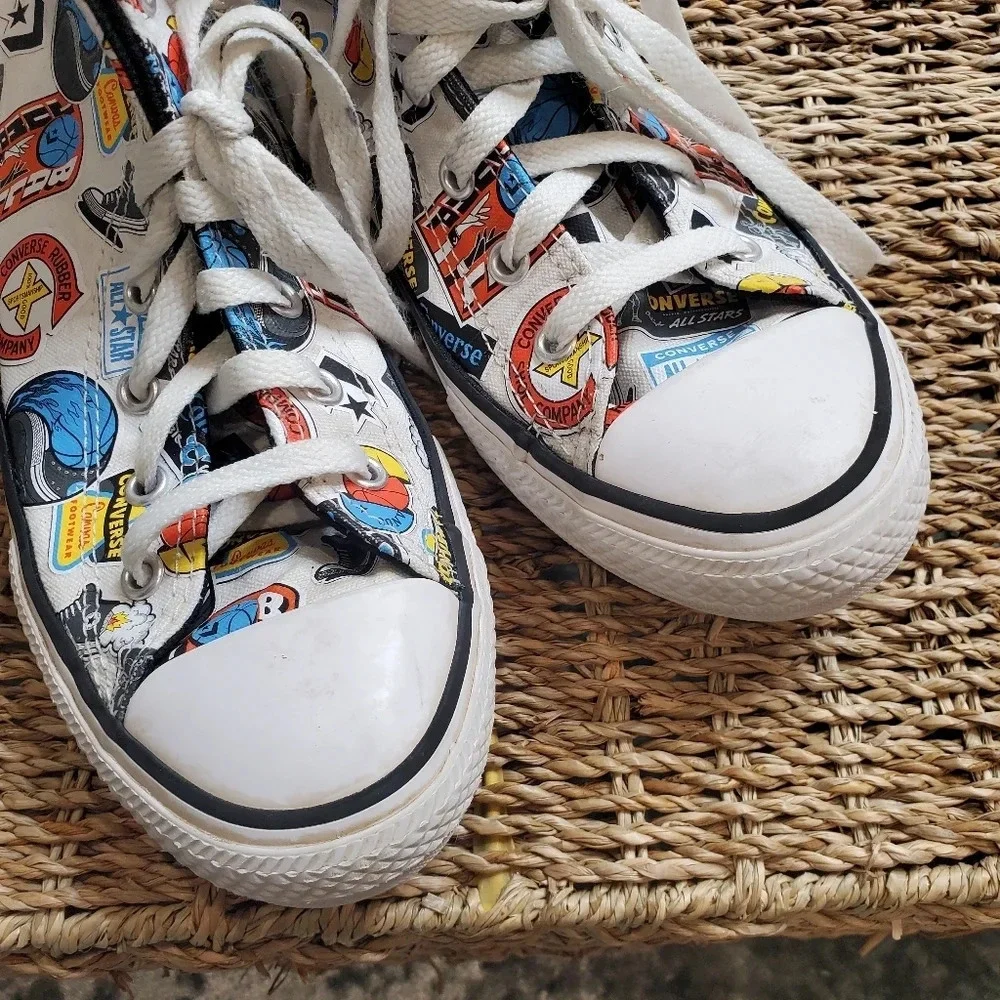 Converse gently used